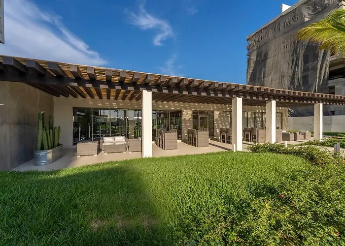 Vista Vela 3 With 3br/3bath Apartment *